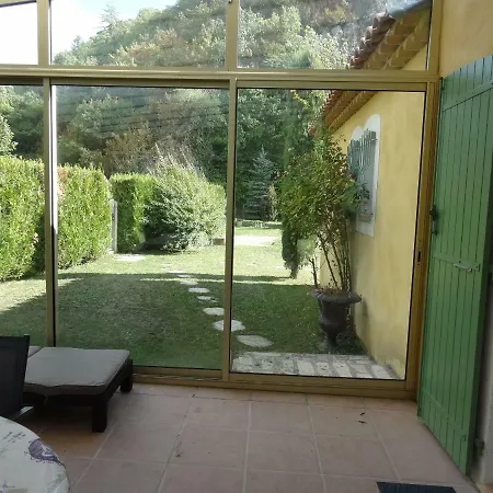 Mistral Bed & Breakfast *