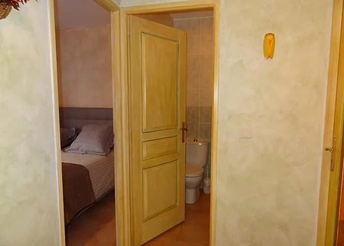 Mistral Bed & Breakfast